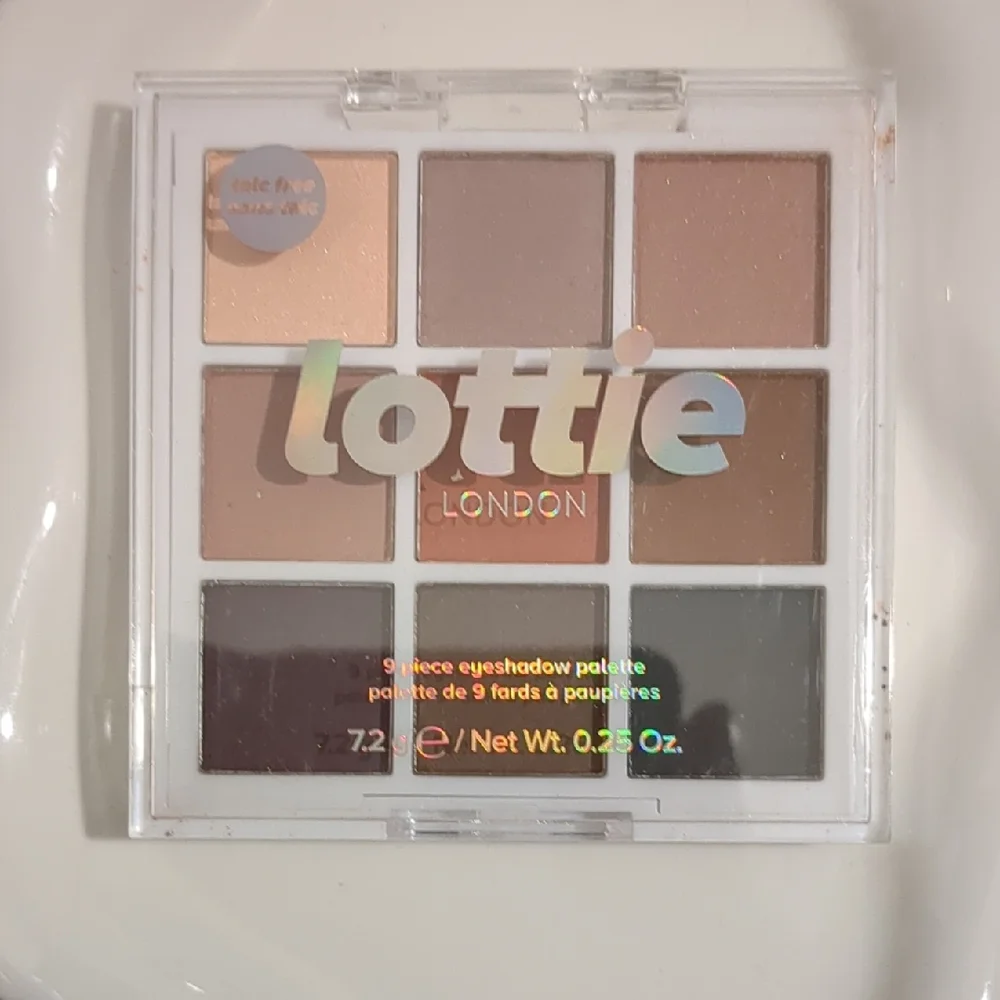Eyeshadow Palette